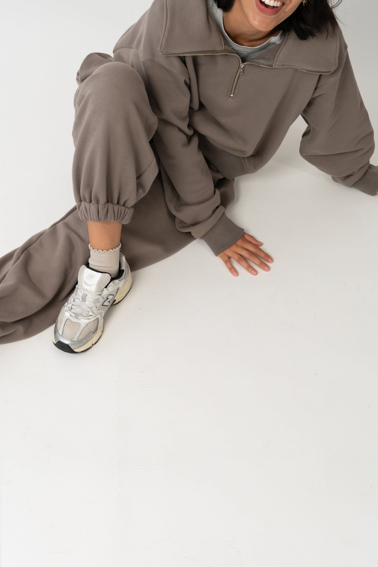 Levi Trackpant Taupe