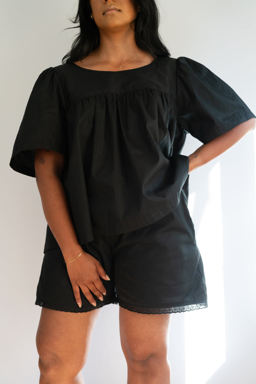 Elias Shorts Black